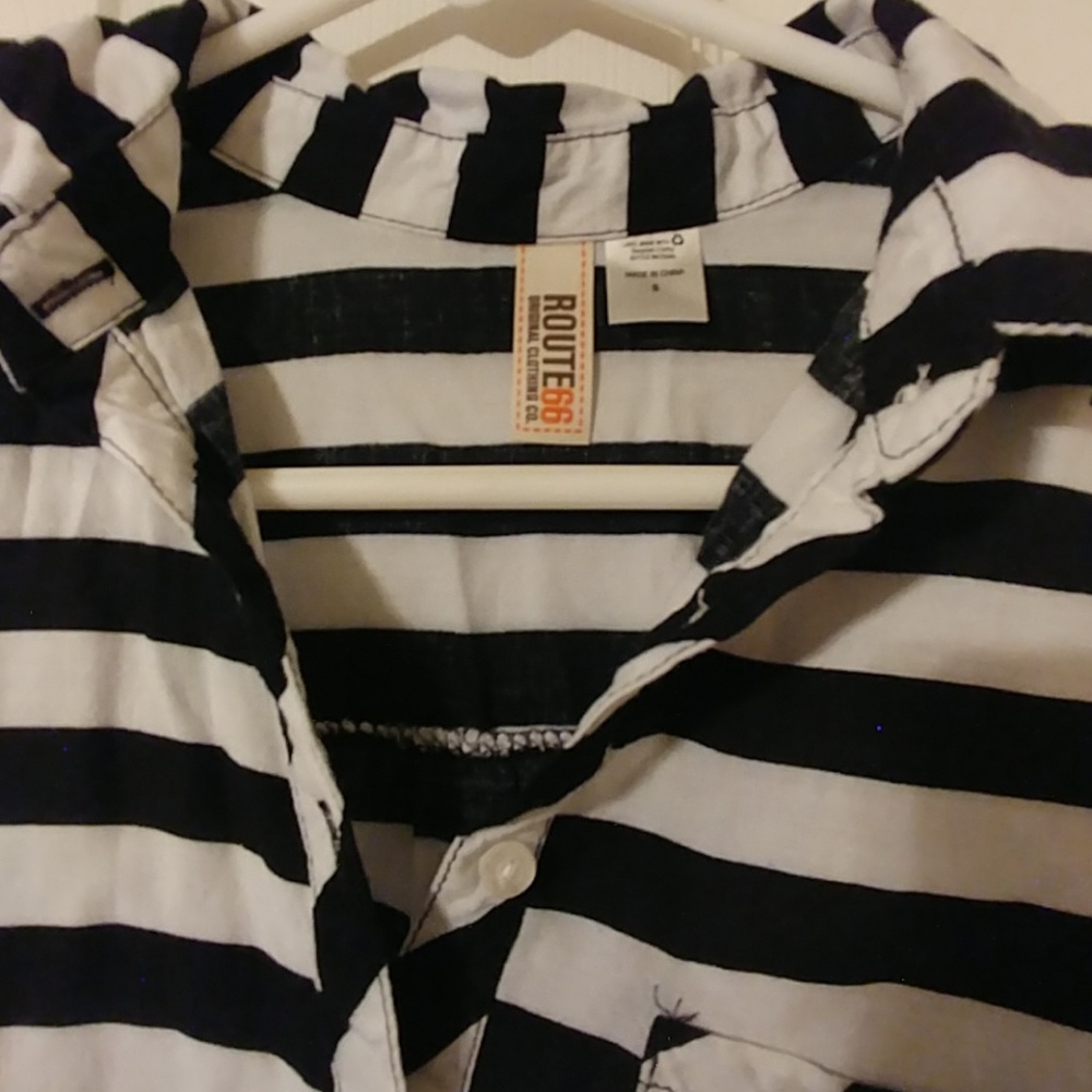 Striped blouse - Picture 2 of 2
